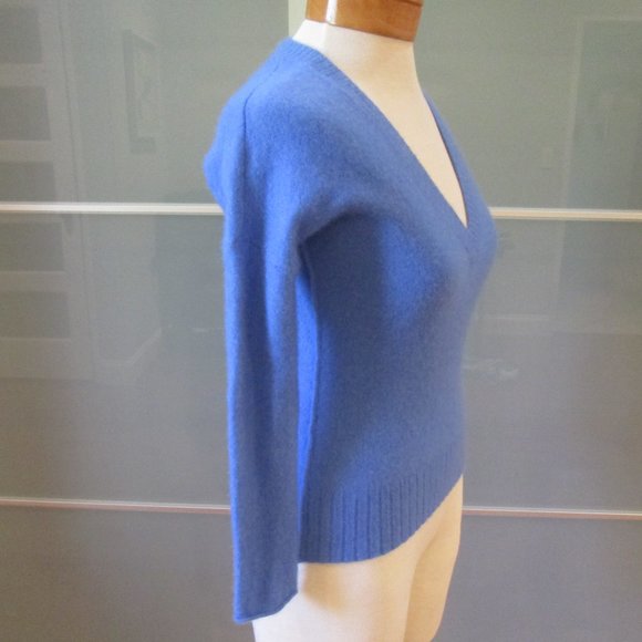 Rocky Barnes x 360 100% Cashmere - Picture 4 of 6